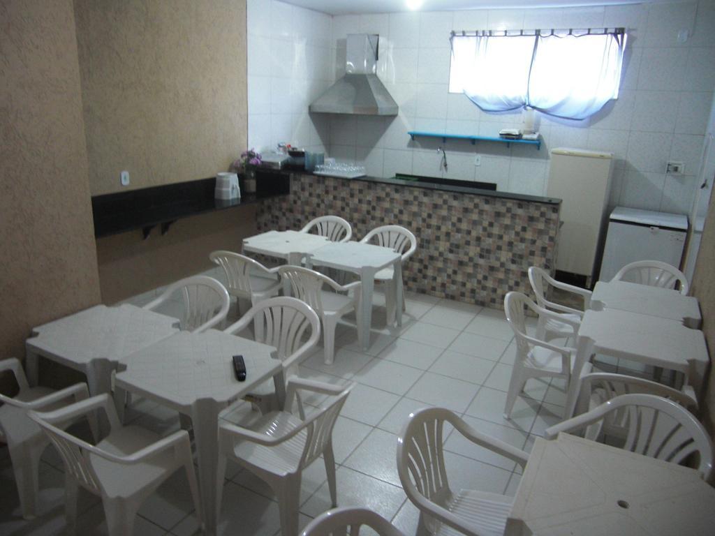 Residencial Luanda Hotel ปอร์โตเซกูโร ภายนอก รูปภาพ